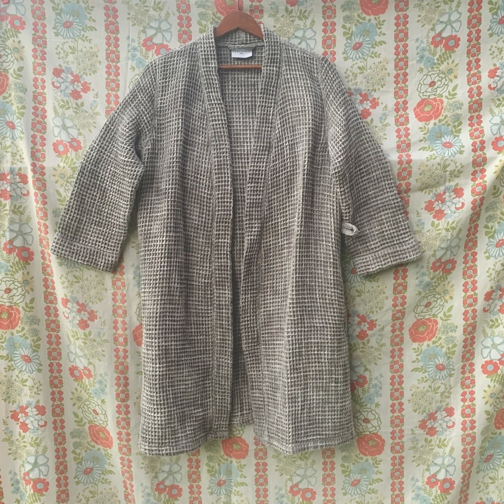 Parachute Waffle Robe Small *No Belt*